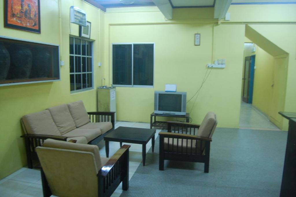 Yellow Mansion Hotel Malacca Exterior photo