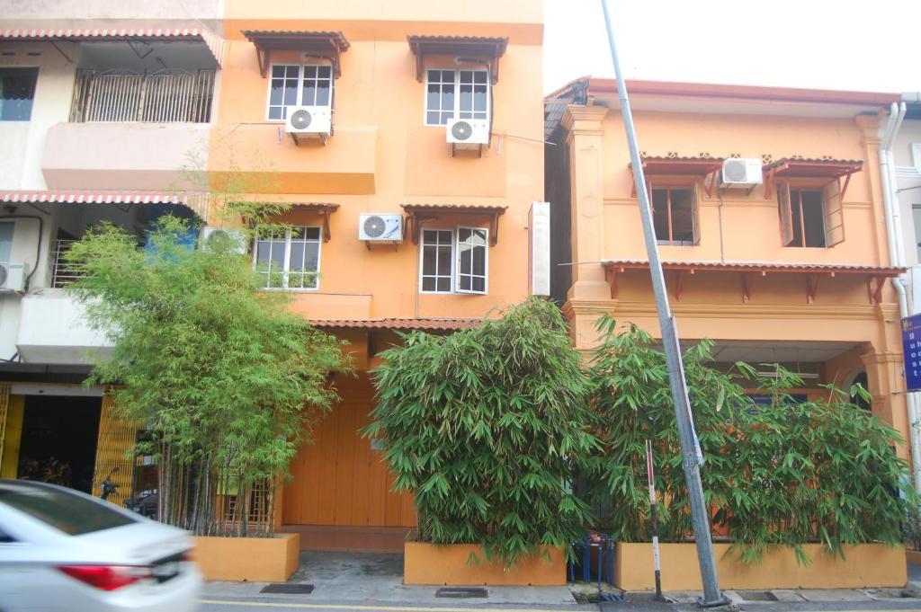 Yellow Mansion Hotel Malacca Exterior photo