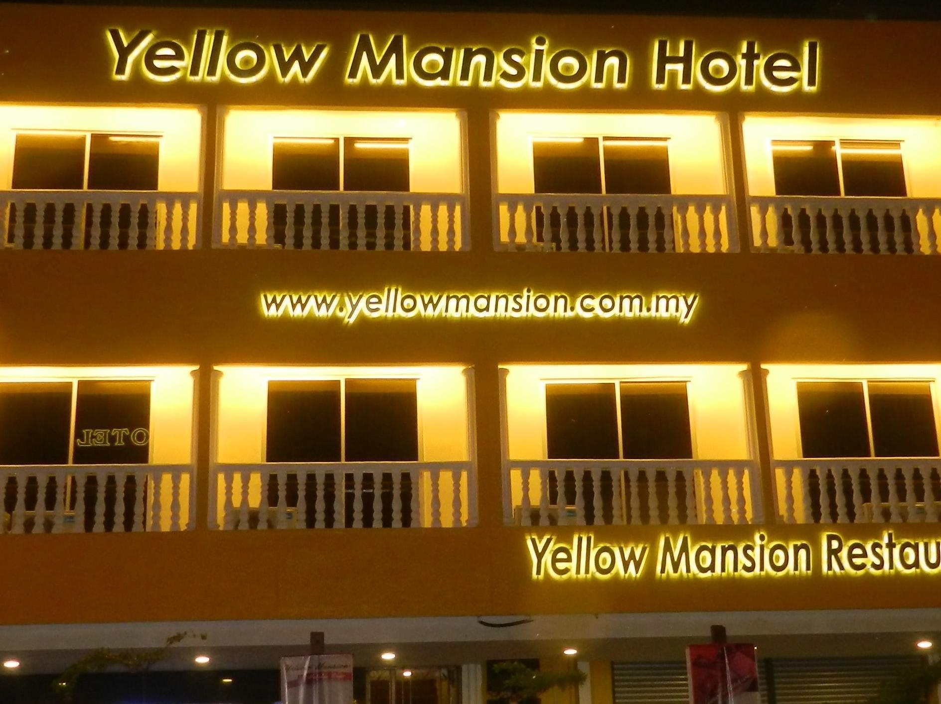 Yellow Mansion Hotel Malacca Exterior photo